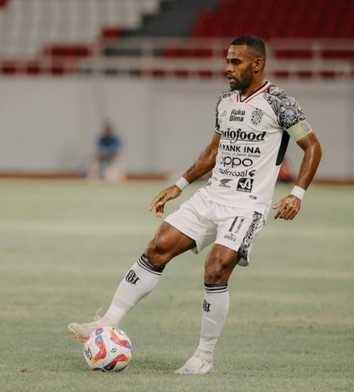 Yabes Roni musim ini ditunjuk sebagai kapten tim Bali United menggantikan Ricky Fajrin. (Dok. Bali United)