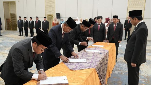 Acara pelantikan Kamaruddin Amin sebagai Sekjen Kemenag oleh Menteri Agama Nasaruddin Umar, Rabu (22/1/2025)
