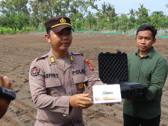 Alat pengukuran kesuburan tanah yang diserahkan ke Polda DIY dan Polres Bantul. Dok Polres Bantul