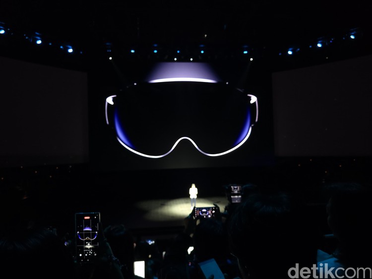 Android XR di Galaxy Unpacked 2025 Android XR di Galaxy Unpacked 2025