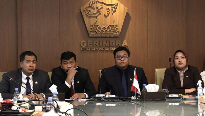 Anggota Komisi VI DPR RI, Kawendra Lukistian