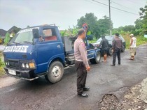 Mobil Misterius Parkir Sebulan di Depan Toko Bakpia Sleman Akhirnya Diderek