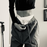 Namun, setelah berinteraksi dengan komunitas Adult Baby Diaper Lover (ABDL), pandangannya berubah. Banyak juga dari mereka yang juga mengalami inkontinensia. Foto: dok. Instagram @bumblepree