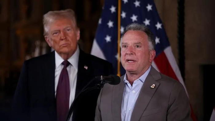 American business person Steve Witkoff makes remarks next to U.S. President-elect Donald Trump, at Mar-a-Lago in Palm Beach, Florida, US January 7, 2025. (Reuters)