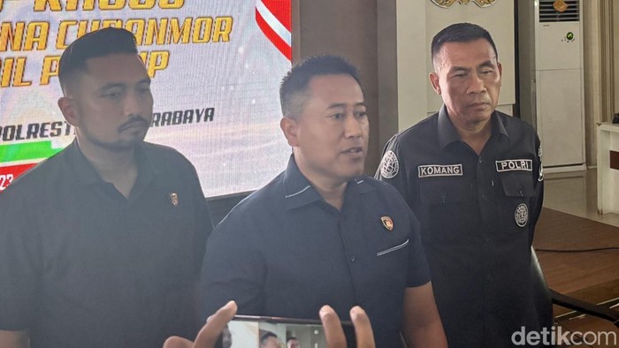 Kasatreksrim Polrestabes Surabaya AKBP Aris Purwanto