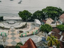 Pemprov Bakal Gugat PT Rajawali soal Bangunan Bar di Pasar Seni Senggigi