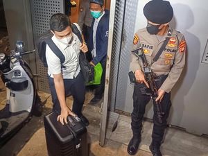 KPK Geledah Rumah Djan Faridz Terkait Harun Masiku