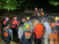 Video: 3 Mahasiswa Unhas Terseret Arus, 2 Tewas 1 Belum Ditemukan