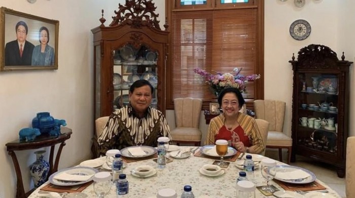 Megawati Ultah ke-78, Ini Momennya Makan Bareng Prabowo dan Masak Bersama Inul