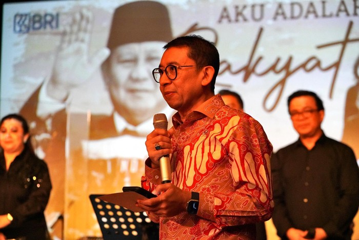 Menbud Fadli Zon
