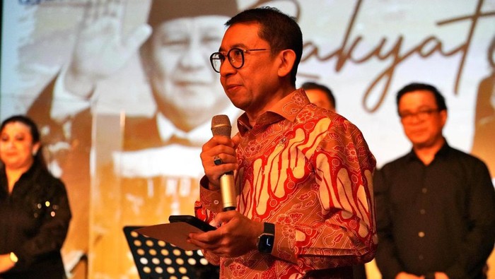 Menbud Fadli Zon