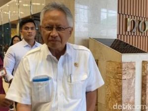 Prabowo Dikabarkan Reshuffle Mendiktisaintek Satryo Soemantri Hari Ini