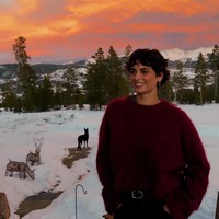 Power CropPower crop disebut sudah tren di kalangan seleb Hollywood belakangan ini, termasuk Taylor Hill. Power Crop adalah potongan rambut super pendek yang punya kesan androgini tapi lebih soft karena hadir ber-layer. Bisa dibilang gaya ini menggabungkan bob dan pixie cut. Foto: Instagram @taylor_hill