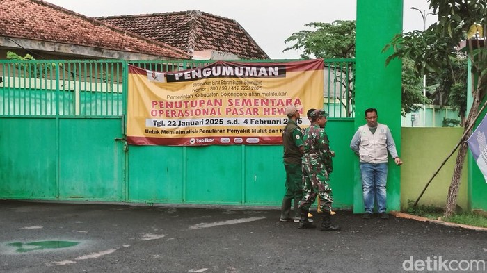 Pasar Hewan Bojonegoro ditutup sementara