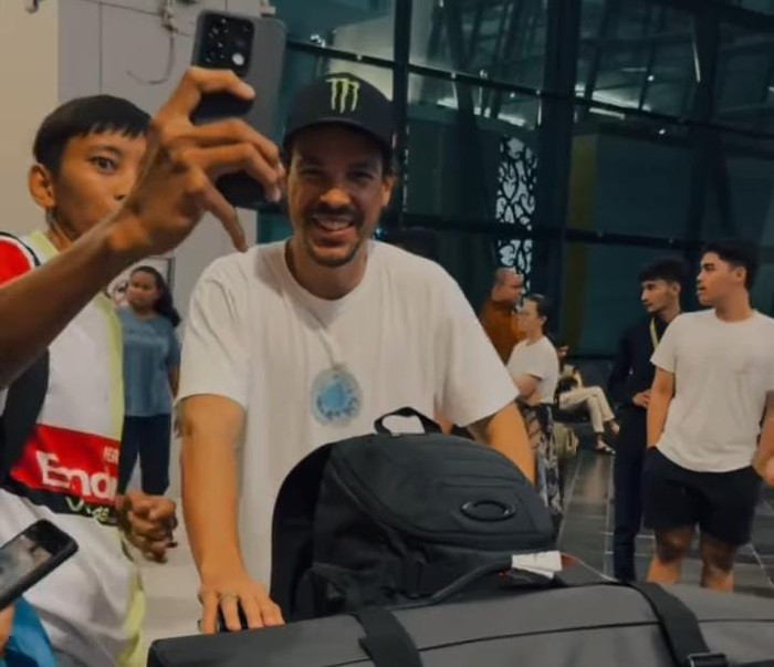 Pertamina Enduro VR46 Racing Team tiba di Jakarta.