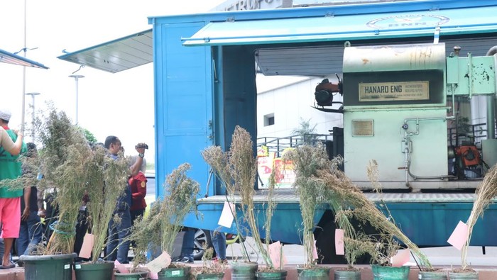 Polres Jakbar memusnahkan barang bukti narkoba