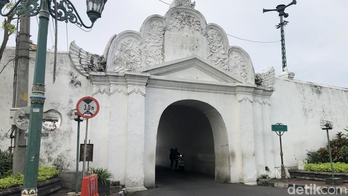 Potret Plengkung Gading, Kamis (23/1/2025) pukul 16.30 WIB.