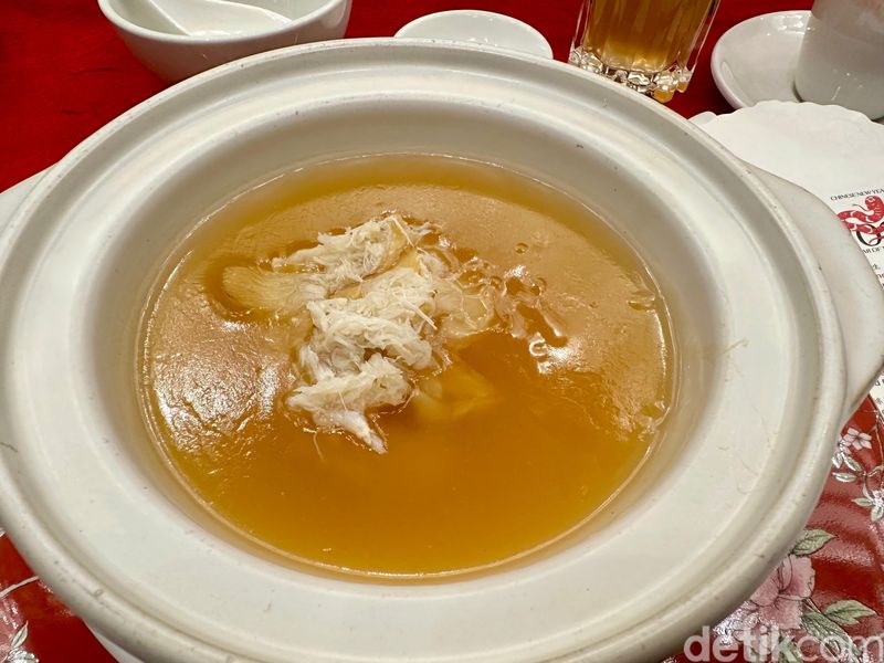 Spesial! Angsio Hisit dan Ayam Kukus Chili Oil Buat Sajian Imlek
