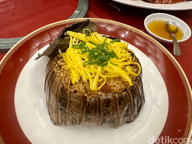 Spesial! Angsio Hisit dan Ayam Kukus Chili Oil Buat Sajian Imlek