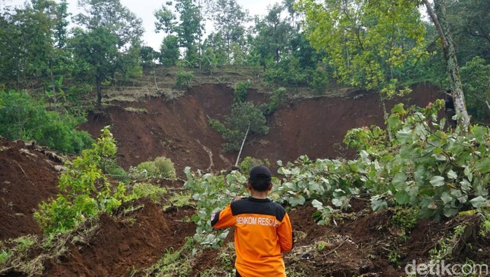 Tanah longsor di Wonosalam, Jombang