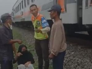 Video: Tak Kuat Di-bully, Siswi SMA di Gresik Coba Tabrakkan Diri ke KA