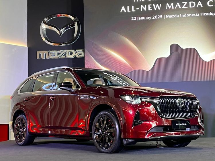 Lihat Lebih Dekat Tampilan All New Mazda CX-80 PHEV yang Memikat