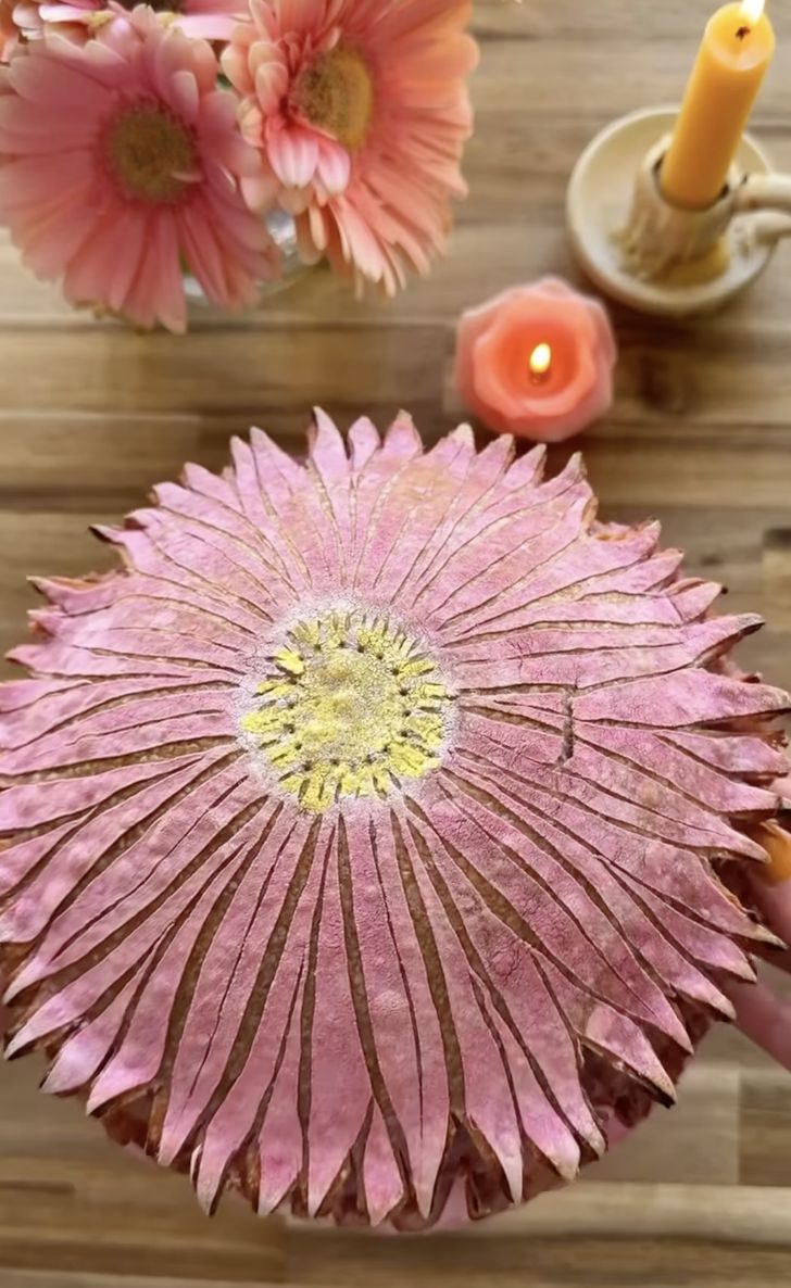 Cantik! Baker Ini Bikin Sourdough Persis Bunga yang Lagi Mekar