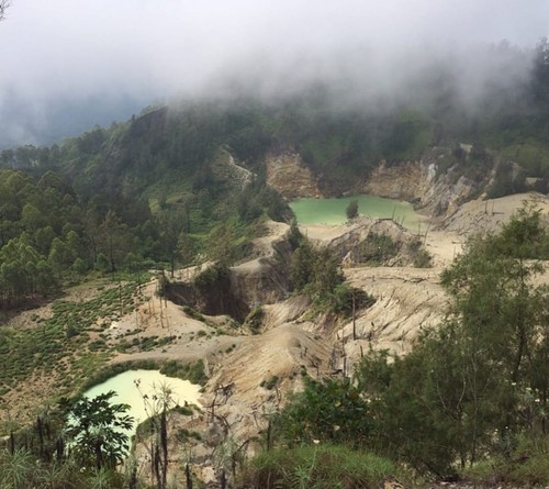 Danau Wawomudha di Ngada, NTT. (Instagram @faldy_mahu)