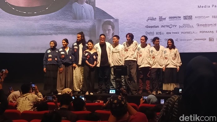 Film Perayaan Mati Rasa