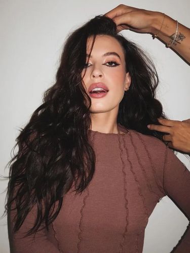 Ide warna rambut Off-Black Espresso