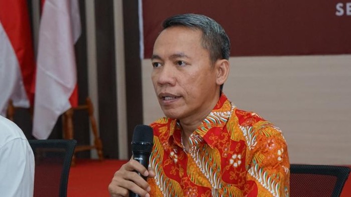 Ketua Komnas Haji Mustolih Siradj