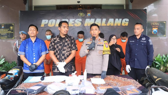 Konferensi pers pengungkapan kasus curanmor Polres Malang