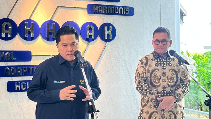 Menteri BUMN Erick Thohir dan Mendag Budi Santoso.