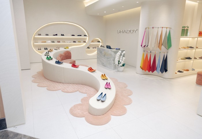 Pembukaan Shaddy Flagship Store