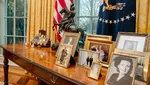 Penampakan Kantor Donald Trump di Ruang Oval, Tombol Diet Coke Dipasang Lagi!
