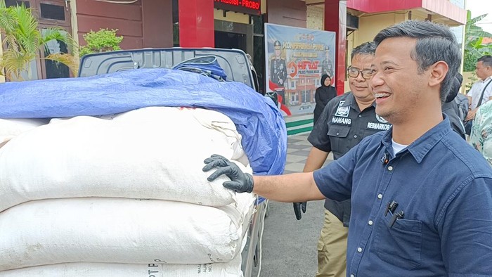 Penyelundupan pupuk urea di Probolinggo