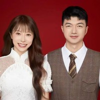 Shi Fan kemudian menjadi dosen olahraga pada 2019. Dikatakan ia adalah dosen yang populer. “Latihan pembentukan tubuh tidak hanya membuat kamu lebih kuat tapi juga memungkinkan kamu menguasai tubuh dan kehidupanmu,” katanya kepada para muridnya. Foto: Dok. Weibo