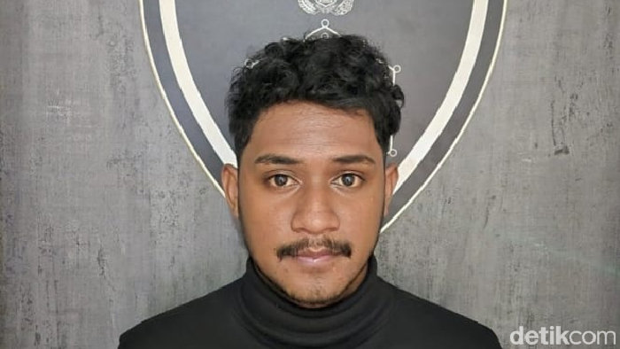 Pria berinisial VMK (21), salah satu pelaku pengeroyokan pedagang kopi starling di Tangerang, ditangkap Subdit Jatanras Ditreskrimum Polda Metro Jaya.