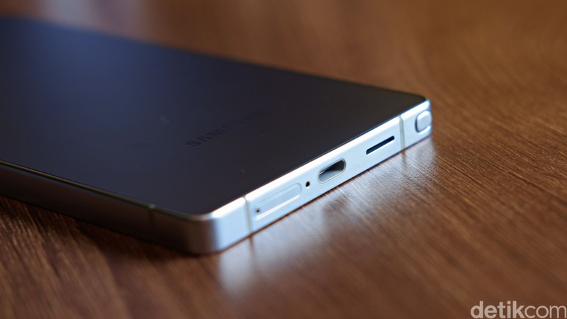 Samsung Galaxy S25 Ultra