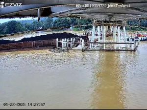 DPRD Minta Pemprov Jambi Setop Sementara Angkutan Batu Bara Lewat Sungai