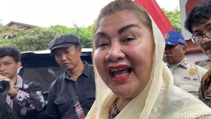 Wali Kota Semarang Hevearita Gunaryanti Rahayu alias Ita di Rumah Pelita Kelurahan Bandarharjo, Kecamatan Semarang Utara, Kota Semarang, Jumat (23/1/2025).