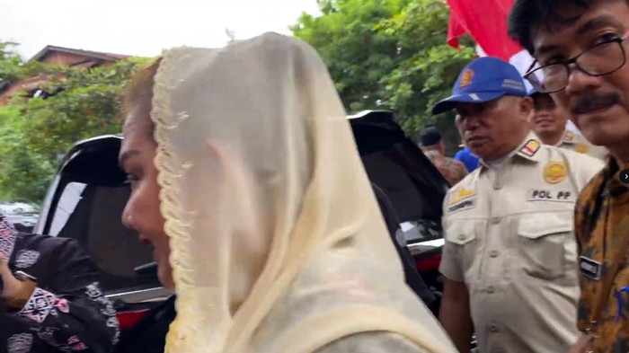 Wali Kota Semarang Hevearita Gunaryanti Rahayu (Ita), enggan berkomentar saat ditanya terkait pemanggilan KPK terhadap dirinya.