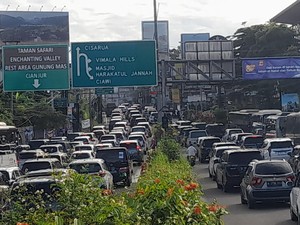 Video: Catat! Ada 3 Titik Macet di Puncak Bogor Hari Ini
