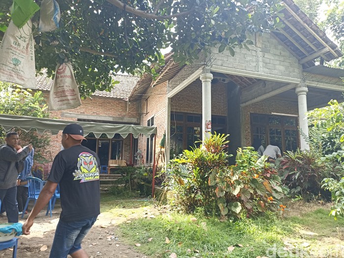 ayah uswatun khasanah mayat dalam koper