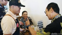 Ani, orang tua dari Ikhlas, mengatakan bahwa program seperti ini sangat membantu teman-teman down syndrome. Perlu diketahui bahwa penyandang down syndrome membutuhkan stimulus yang berkelanjutan untuk membuat ingatan dan motoriknya tetap berfungsi dengan maksimal. Ikhlas telah belajar selama 3 tahun untuk menjadi barista.