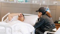 Dilihat dari berbagai sumber, salah satunya adalah Healthline, turbinate hypertrophy bisa menyebabkan gangguan pernapasan, sering infeksi, dan mimisan. Foto: instagram Glenn Alinskie