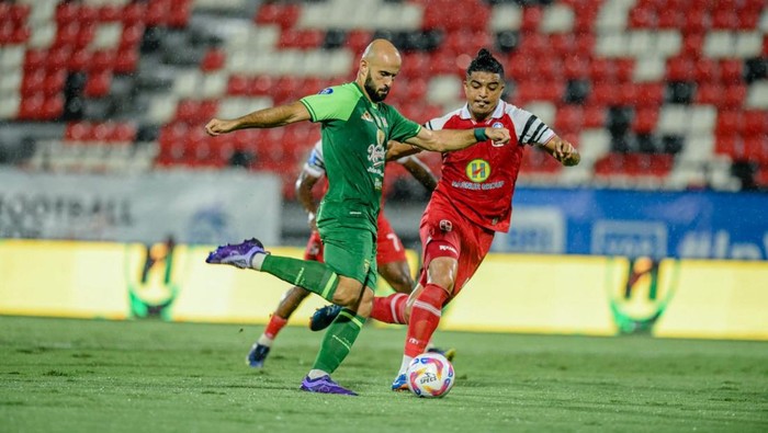 Laga Barito Putera vs Persebaya