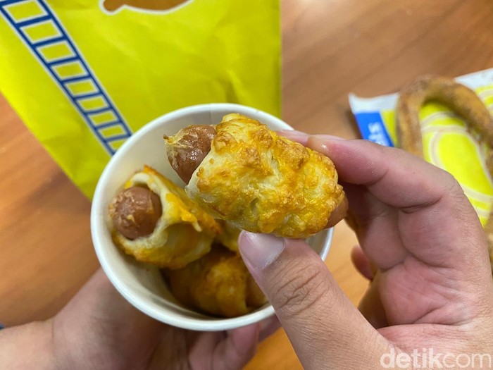 Lezatnya Pretzel ala California dengan Topping Jalapeno hingga Kayu Manis