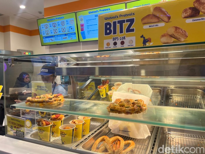 Lezatnya Pretzel ala California dengan Topping Jalapeno hingga Kayu Manis Lezatnya Pretzel ala California dengan Topping Jalapeno hingga Kayu Manis