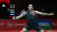 Pukulan Wang yang mentok netnya sendiri, bikin Jojo menjauh lagi 18-14. Jojo capai match point 20-15, tapi Wang belum menyerah dan mendekat 19-20.